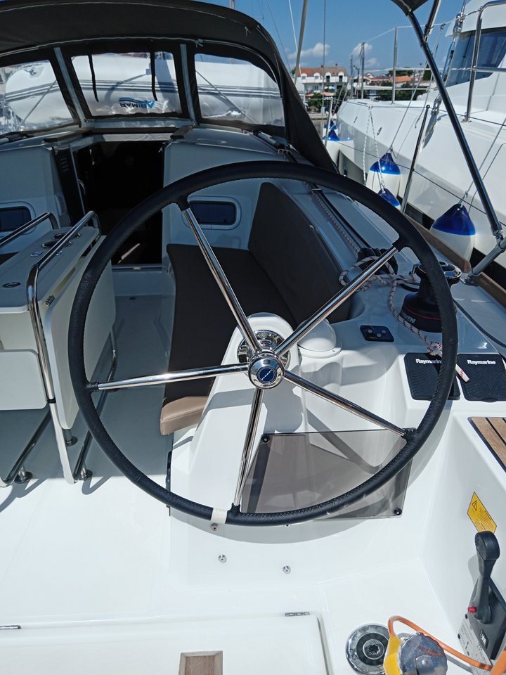 Novara, Jeanneau Sun Odyssey 349, photo 4